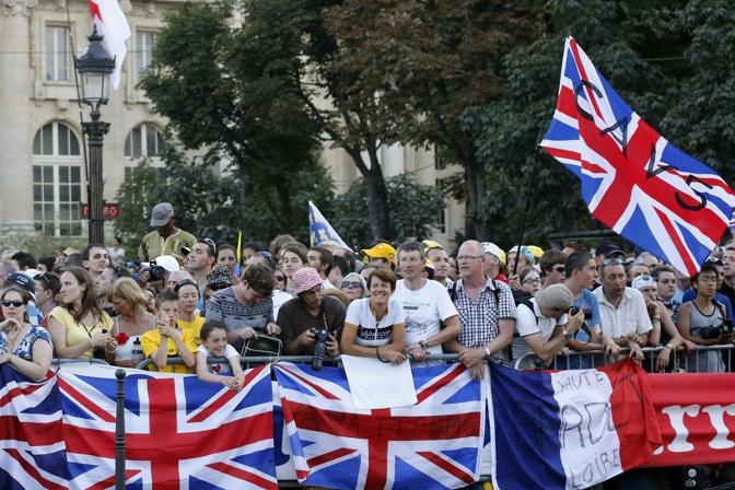 Per il secondo anno consecutivo, Parigi  pavesata di bandiere inglesi
